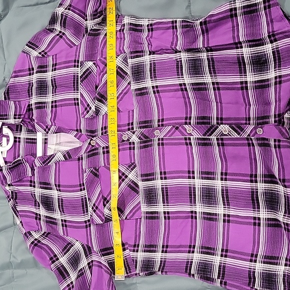 New York & Company Plaid Button Down Shirt - Picture 12 of 14